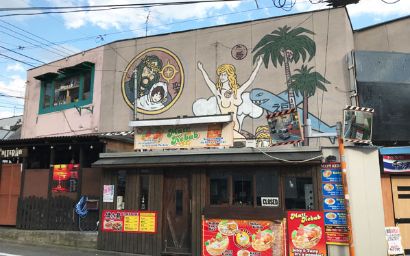 富士見通りの壁画